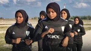 thinadhoo-women