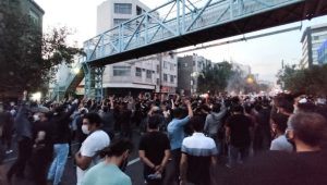 2022-09-21T182423Z_570049175_RC2TLW9GOCT6_RTRMADP_3_IRAN-WOMEN