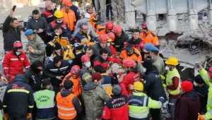 2023-02-13T155916Z_666042909_RC2FAZ9BXOBQ_RTRMADP_3_TURKEY-QUAKE-SURVIVOR