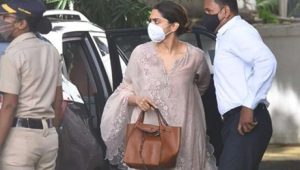 3821525681-deepika-padukone-breaks-down-during-ncb-interrogation-check-details-filmibeat