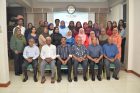 ތަމްރީން ޕްރޮގްރާމްގެ ބައިވެރިންނާއެކު ޚާއްސަ މެހެމާނުން ފޮޓޯއަކަށް މަޑުކުރައްވައިގެން... - --ފޮޓޯ: ޝަހީބު މީޑިއާ