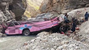 Pakistan - bus