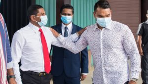 ލަންކާގެ ސްޕޯޓްސް މިނިސްޓަރު ނަމާލަށް ވެލާނާ އެއާޕޯޓުން މަހުލޫފު (ވ) މަރުހަބާ ދަންނަވަނީ