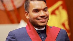 ޝްރީ ލަންކާގެ ޕާލަމަންޓް މެންބަރުކަމާއި ޒުވާނުންނާއި ކުޅިވަރާ ބެހޭ ވަޒީރުކަން ކުރެއްވި ނަމަލް ރާޖަޕަކްސަ