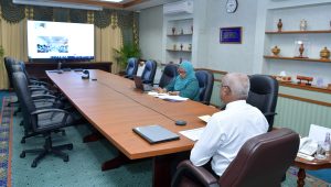 އައްޑޫ ސިޓީ ކައުންސިލްގެ މެންބަރުންނާ ރައީސުލްޖުމްހޫރިއްޔާ ވަރޗުއަލްކޮށް ބައްދަލުކުރައްވަނީ -ފޮޓޯ: ރައީސް އޮފީސް
