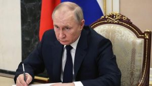 putin_up_1200x768